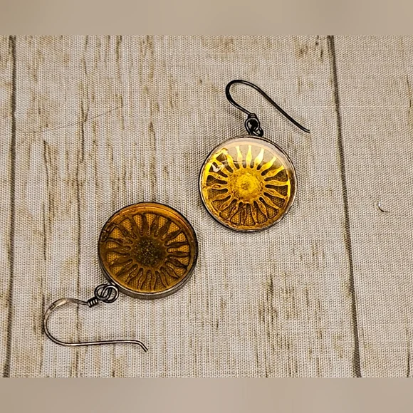 Vintage 90s Sun Glass Earrings  Gold Tone - Picture 3 of 6